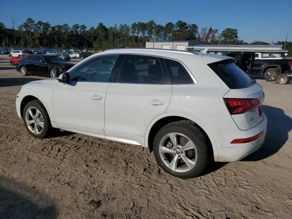 WA1ANAFY7L2067691 2020 AUDI Q5 - Image 2