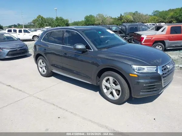 WA1ANAFY7L2079002 2020 AUDI Q5 - Image 1