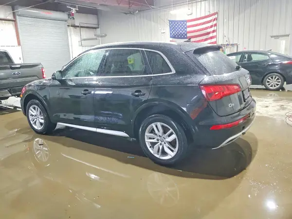 WA1ANAFY7L2084961 2020 AUDI Q5 - Image 2