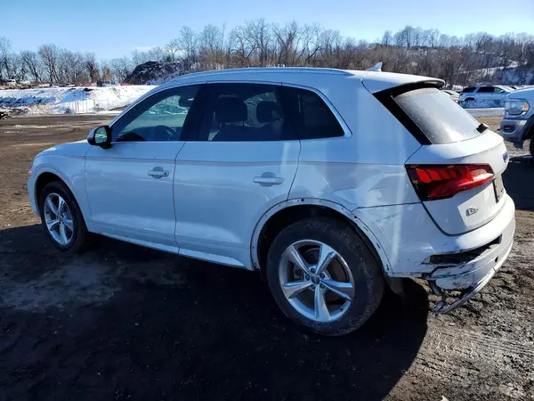 WA1ANAFY7L2088976 2020 AUDI Q5 - Image 2