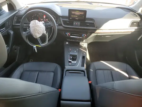 WA1ANAFY7L2103895 2020 AUDI Q5 - Image 8