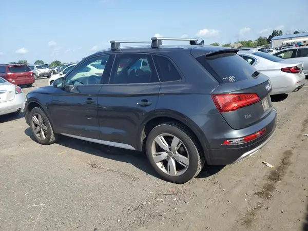 WA1ANAFY8J2006959 2018 AUDI Q5 - Image 2
