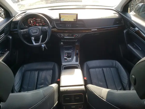 WA1ANAFY8J2011157 2018 AUDI Q5 - Image 8