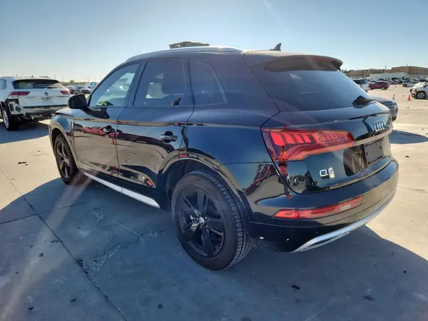WA1ANAFY8J2014169 2018 AUDI Q5 - Image 2