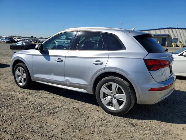 WA1ANAFY8J2020165 2018 AUDI Q5 - Image 2