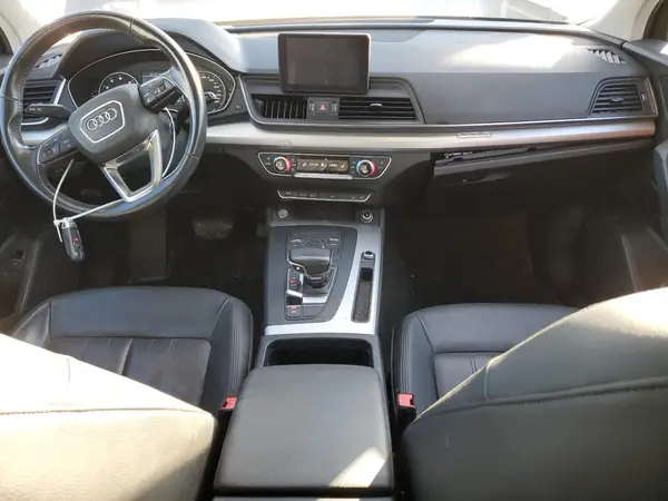 WA1ANAFY8J2065879 2018 AUDI Q5 - Image 8