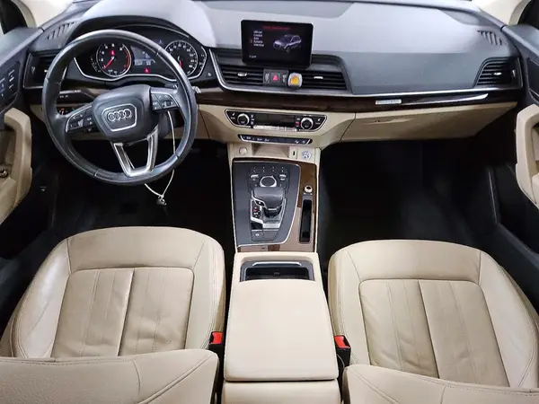 WA1ANAFY8J2161057 2018 AUDI Q5 - Image 8