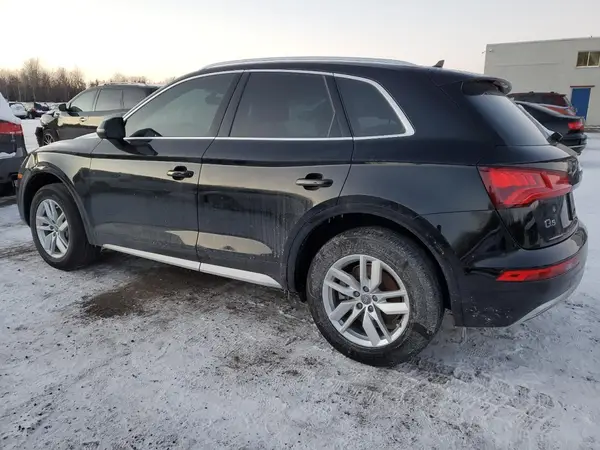 WA1ANAFY8J2204229 2018 AUDI Q5 - Image 2