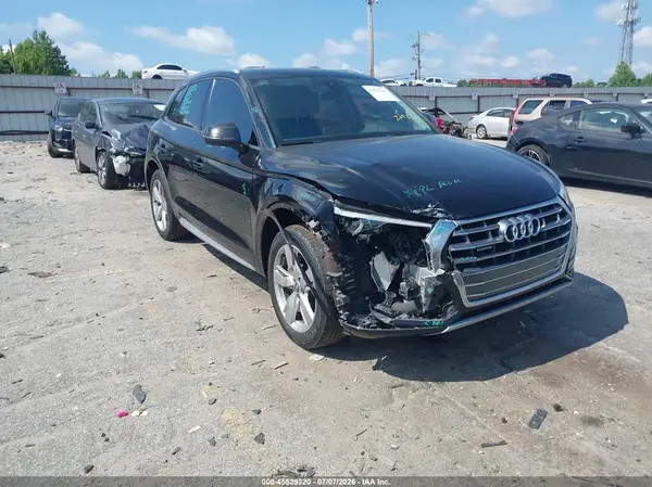 WA1ANAFY8J2205235 2018 AUDI Q5 - Image 1