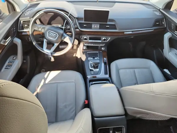 WA1ANAFY8J2242074 2018 AUDI Q5 - Image 8