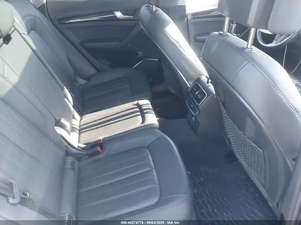 WA1ANAFY8J2248182 2018 AUDI Q5 - Image 8