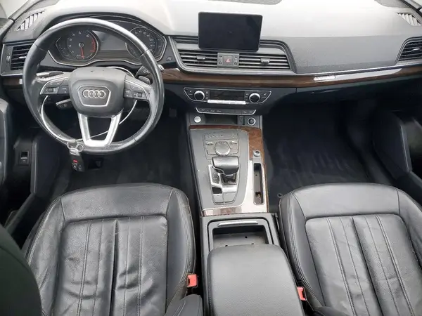 WA1ANAFY8K2031958 2019 AUDI Q5 - Image 8