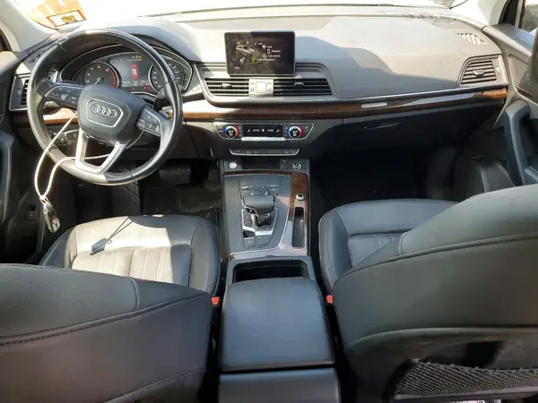 WA1ANAFY8K2053667 2019 AUDI Q5 - Image 8