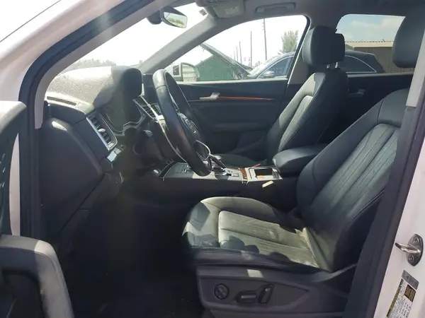 2019 AUDI Q5 auction photo 7