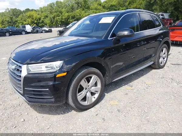 WA1ANAFY8K2058917 2019 AUDI Q5 - Image 2
