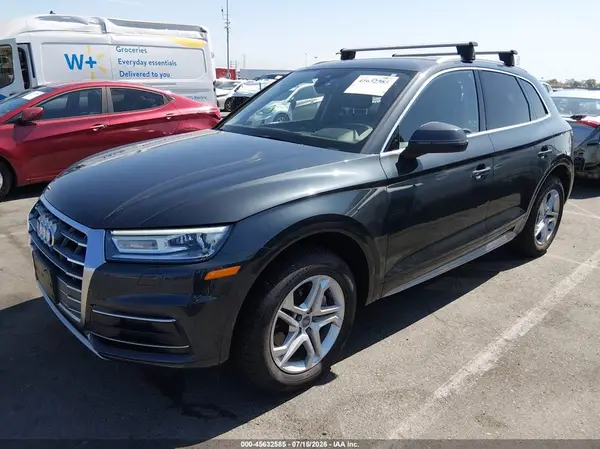 WA1ANAFY8K2064166 2019 AUDI Q5 - Image 2