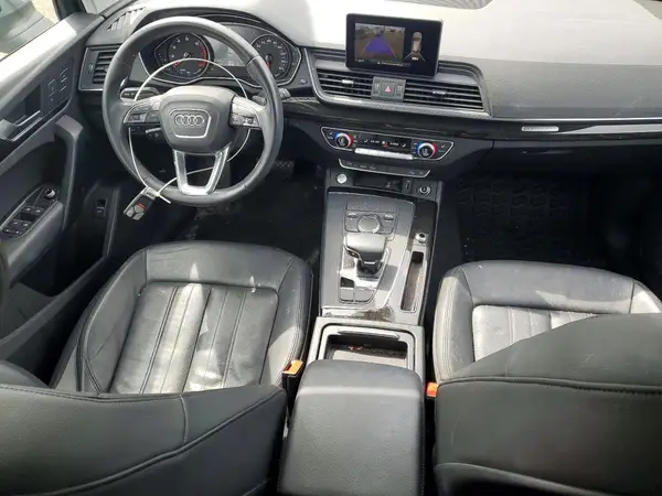 WA1ANAFY8K2064345 2019 AUDI Q5 - Image 8