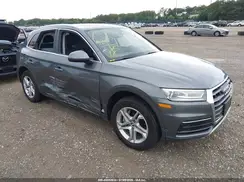 WA1ANAFY8K2070811 2019 AUDI Q5