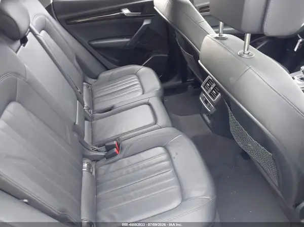 WA1ANAFY8K2070811 2019 AUDI Q5 - Image 8