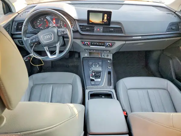 WA1ANAFY8K2097474 2019 AUDI Q5 - Image 8
