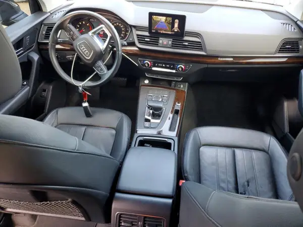 WA1ANAFY8K2106934 2019 AUDI Q5 - Image 8