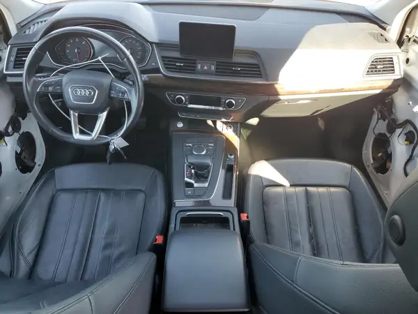 WA1ANAFY8K2109882 2019 AUDI Q5 - Image 8
