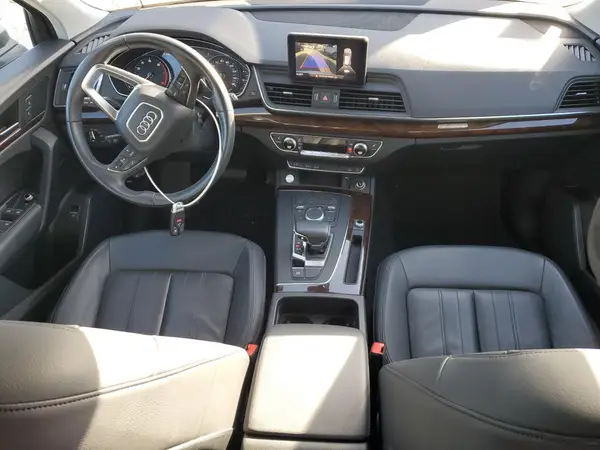 WA1ANAFY8K2115732 2019 AUDI Q5 - Image 8