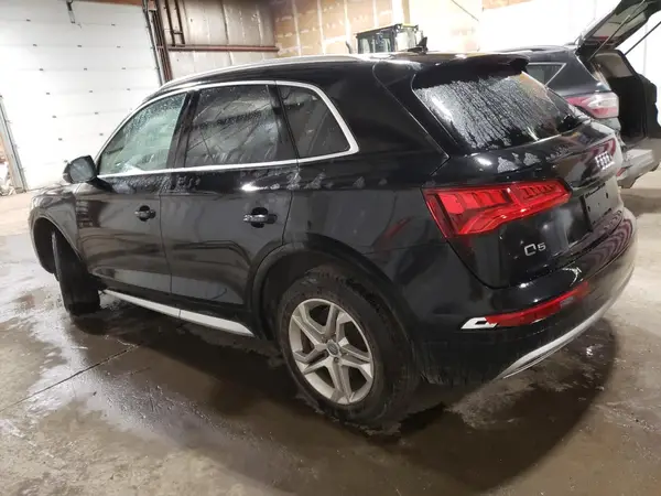 WA1ANAFY8K2123538 2019 AUDI Q5 - Image 2