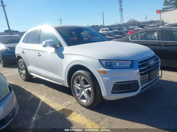 WA1ANAFY8K2126536 2019 AUDI Q5 - Image 1