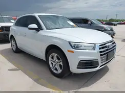 WA1ANAFY8K2128349 2019 AUDI Q5
