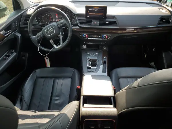 WA1ANAFY8K2132174 2019 AUDI Q5 - Image 8