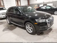 WA1ANAFY8K2132840 2019 AUDI Q5