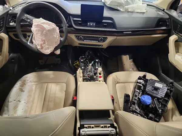 WA1ANAFY8K2138685 2019 AUDI Q5 - Image 8
