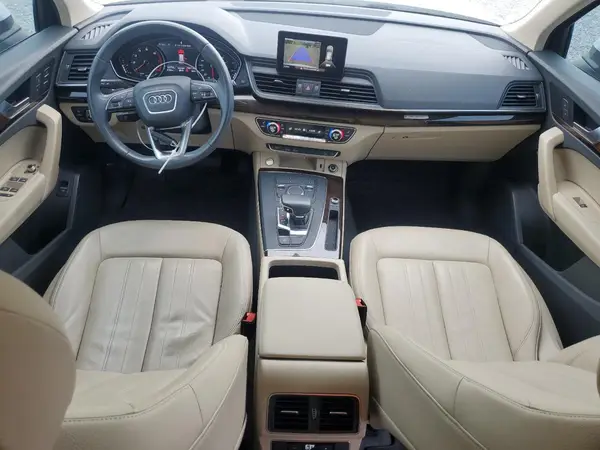 WA1ANAFY8K2138900 2019 AUDI Q5 - Image 8