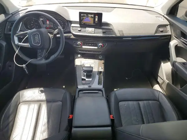 WA1ANAFY8L2048597 2020 AUDI Q5 - Image 8