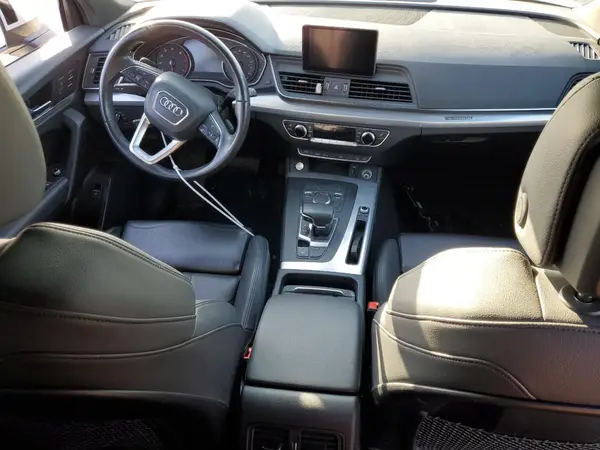 WA1ANAFY8L2098240 2020 AUDI Q5 - Image 8