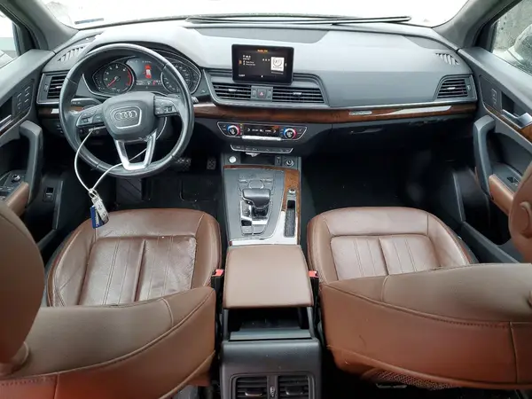 WA1ANAFY8L2101072 2020 AUDI Q5 - Image 8