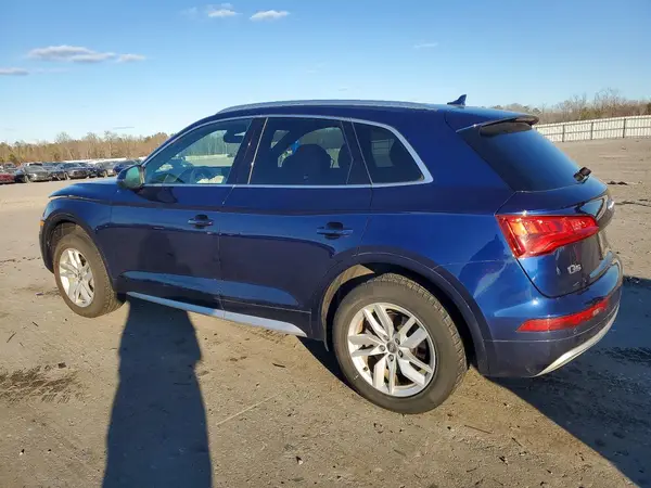 WA1ANAFY8L2111293 2020 AUDI Q5 - Image 2