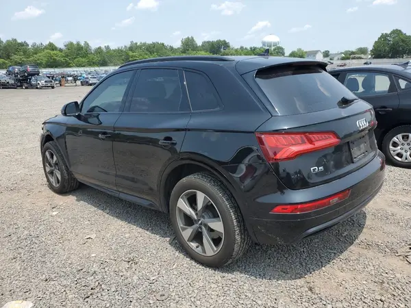 WA1ANAFY8L2113769 2020 AUDI Q5 - Image 2