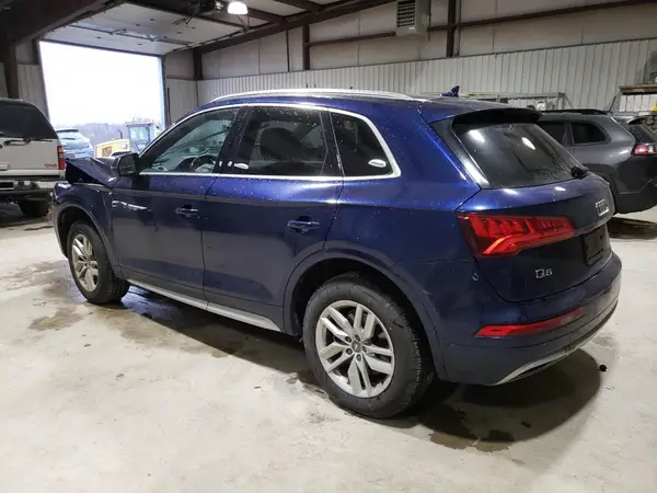 WA1ANAFY8L2115490 2020 AUDI Q5 - Image 2