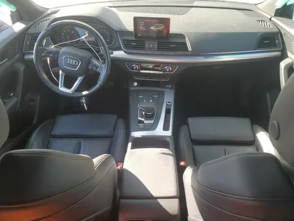 WA1ANAFY8L2117563 2020 AUDI Q5 - Image 8