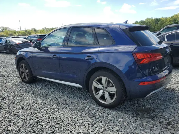 WA1ANAFY9J2001852 2018 AUDI Q5 - Image 2