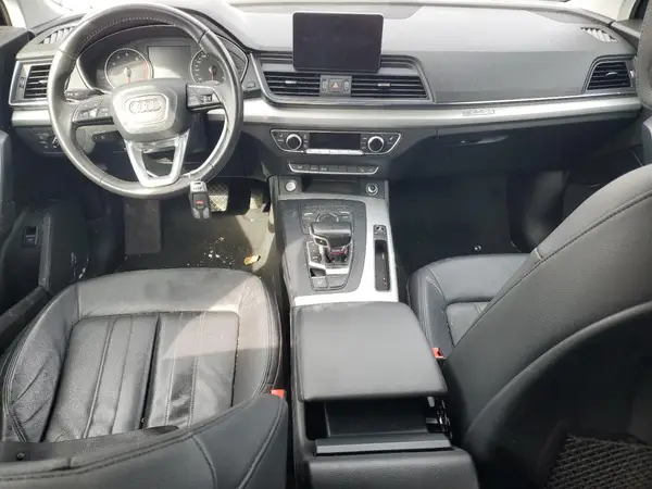 WA1ANAFY9J2002936 2018 AUDI Q5 - Image 8
