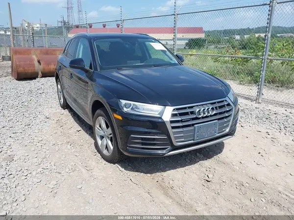 WA1ANAFY9J2006369 2018 AUDI Q5 - Image 1
