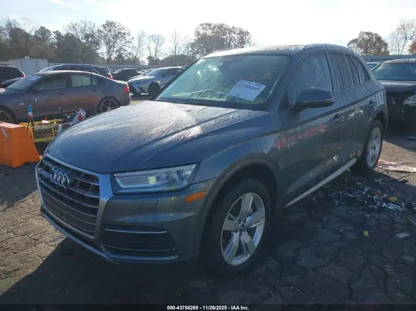 WA1ANAFY9J2013354 2018 AUDI Q5 - Image 2