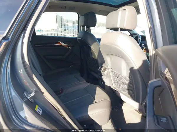 WA1ANAFY9J2013354 2018 AUDI Q5 - Image 8
