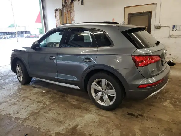 WA1ANAFY9J2014049 2018 AUDI Q5 - Image 2