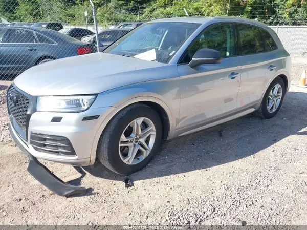 WA1ANAFY9J2052672 2018 AUDI Q5 - Image 2
