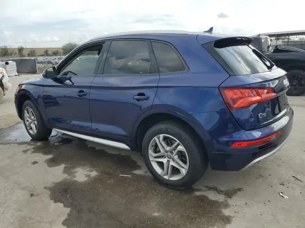 WA1ANAFY9J2062084 2018 AUDI Q5 - Image 2