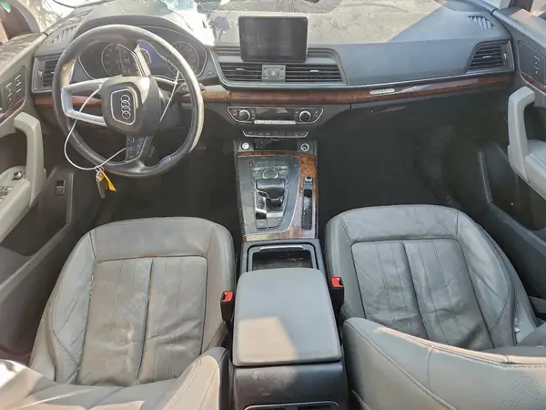 WA1ANAFY9J2074719 2018 AUDI Q5 - Image 8
